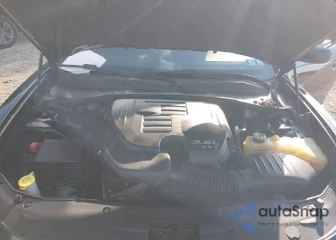 2016 Dodge Charger Sxt from USA, damaged, VIN 2C3CDXHGXGH174146